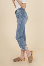 将图片加载到图库查看器,New Play Wide Leg Bottom Ripped Jeans