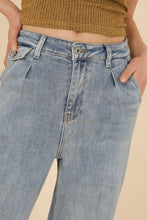 Afbeelding in Gallery-weergave laden, Melly & Co. Wide-Leg High-waist Jeans