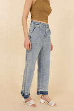Afbeelding in Gallery-weergave laden, Melly & Co. Wide-Leg High-waist Jeans