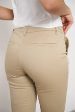 将图片加载到图库查看器,Oraije Taupe Straight Cut Chinos Claire