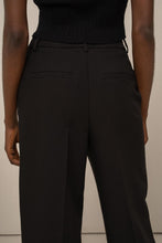 Cargar imagen en el visor de la galería, Oraije Straight Flowy Cut Pants Stanley Black
