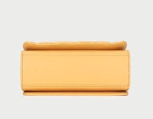 将图片加载到图库查看器,Diamond Pattern Genuine Leather Lady Shoulder Handbag