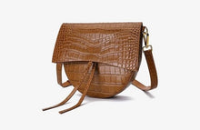 Charger l'image dans la galerie, Sac à main en cuir grain crocodile pour femme - épaule