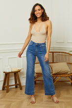Load image into Gallery viewer, R.Display Wide-Leg Jeans