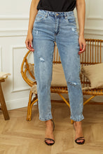 将图片加载到图库查看器,R.Display Straight Cut Ripped Jeans