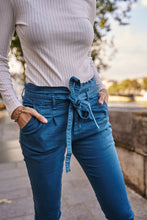 将图片加载到图库查看器,R.Display Belted High Waist Pants