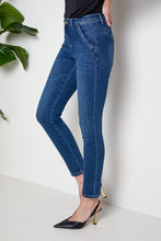 Load image into Gallery viewer, R.Display Slim Fit Jeans