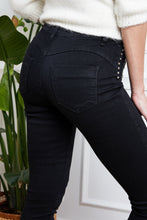 Charger l'image dans la galerie, Denim Life Skinny Jeans with Studs