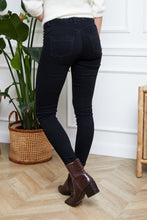 Charger l'image dans la galerie, Denim Life Skinny Jeans with Studs