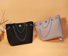 将图片加载到图库查看器,Large Capacity Women Leather Handbags with Chain Strap