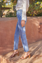 Charger l'image dans la galerie, Oraije Cropped Wide-Leg Denim High Waist Jeans Estelle