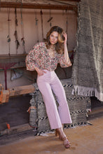 Cargar imagen en el visor de la galería, Oraije Wide Legged Denim Jeans