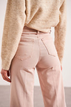 Cargar imagen en el visor de la galería, Oraije Wide Legged Denim Jeans