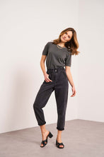 将图片加载到图库查看器,Oraije Denim Mom Fit Jeans