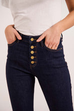 将图片加载到图库查看器,Oraije Cropped Wide-Leg Denim Buttoned Jeans