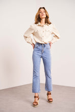 Charger l'image dans la galerie, Oraije Cropped Regular Fit Buttoned Jeans