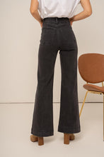 Afbeelding in Gallery-weergave laden, Oraije Wide-Leg Denim Jeans Elena