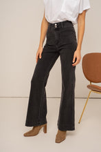 Afbeelding in Gallery-weergave laden, Oraije Wide-Leg Denim Jeans Elena