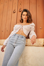 将图片加载到图库查看器,Oraije Ripped Bottom Wide-Leg Denim Jeans Wandeline