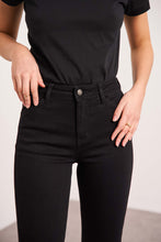 Charger l'image dans la galerie, Oraije Cropped Regular Fit Denim Jeans