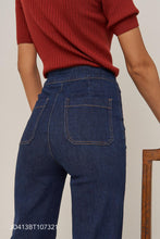 Load image into Gallery viewer, Oraije Wide-Leg High Waist Jeans Victorine