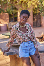 Afbeelding in Gallery-weergave laden, Oraije Denim Shorts with External pockets