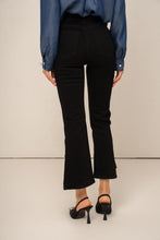 将图片加载到图库查看器,Oraije Flare with a Slit Jeans Sophie