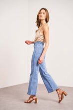 将图片加载到图库查看器,Oraije High Waist Wide-Leg Denim Jeans Florine