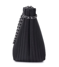 将图片加载到图库查看器,Large Capacity Women Leather Handbags with Chain Strap