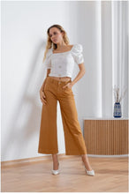 Cargar imagen en el visor de la galería, Cindy.h Cropped Wide Legged Pants