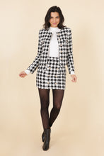 Lade das Bild in den Galerie-Viewer, Golden Live Tweed Lady Jacket
