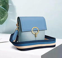 Charger l&#39;image dans la galerie, Small Size Design Fashion Leather Ladies Shoulder Handbag
