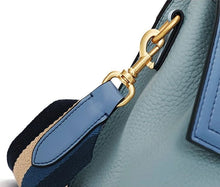 Afbeelding in Gallery-weergave laden, Small Size Design Fashion Leather Ladies Shoulder Handbag
