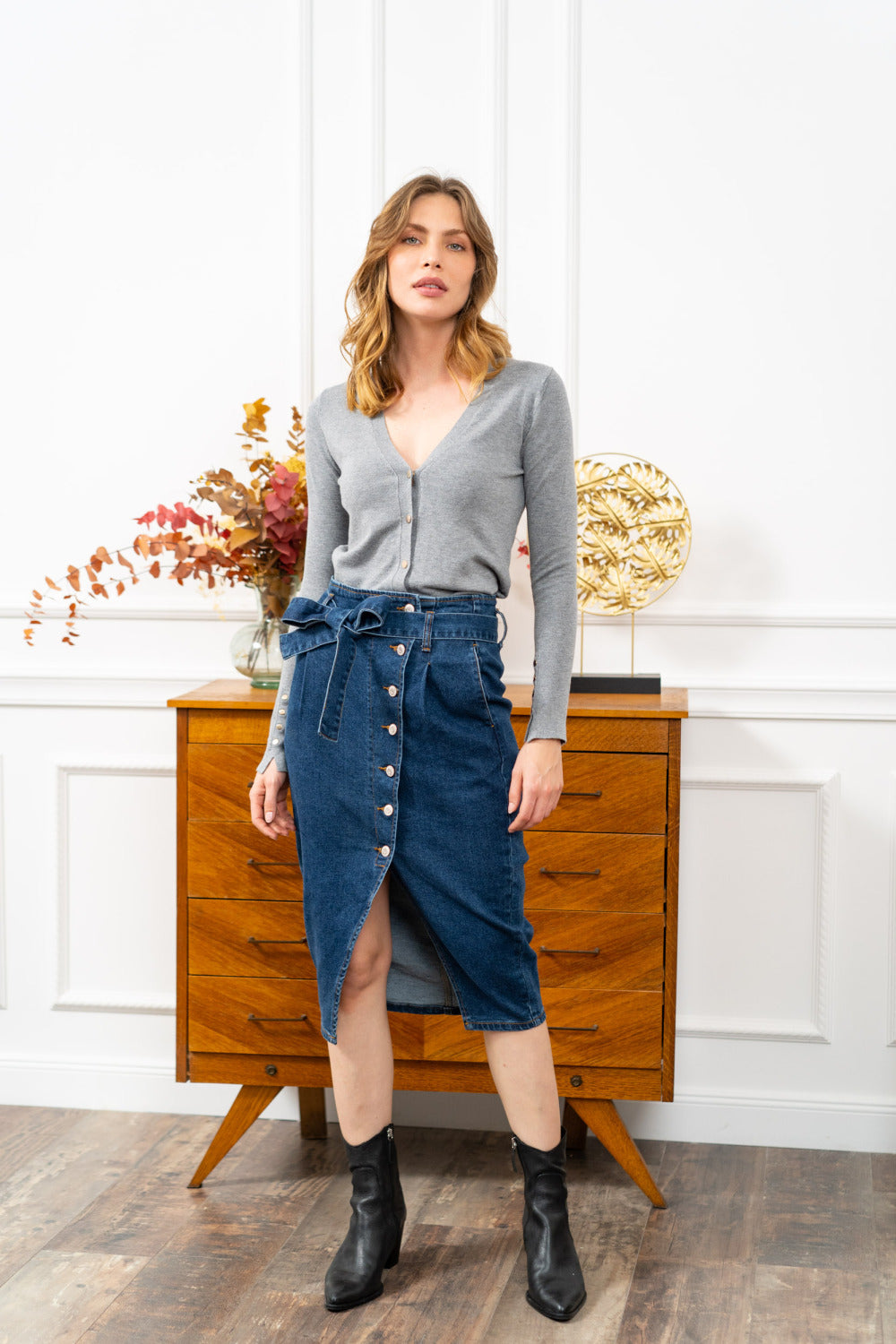 R.Display Belted Denim Midi Skirt