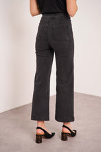 Load image into Gallery viewer, Oraije Oversized Wide-Leg Jeans Victorine
